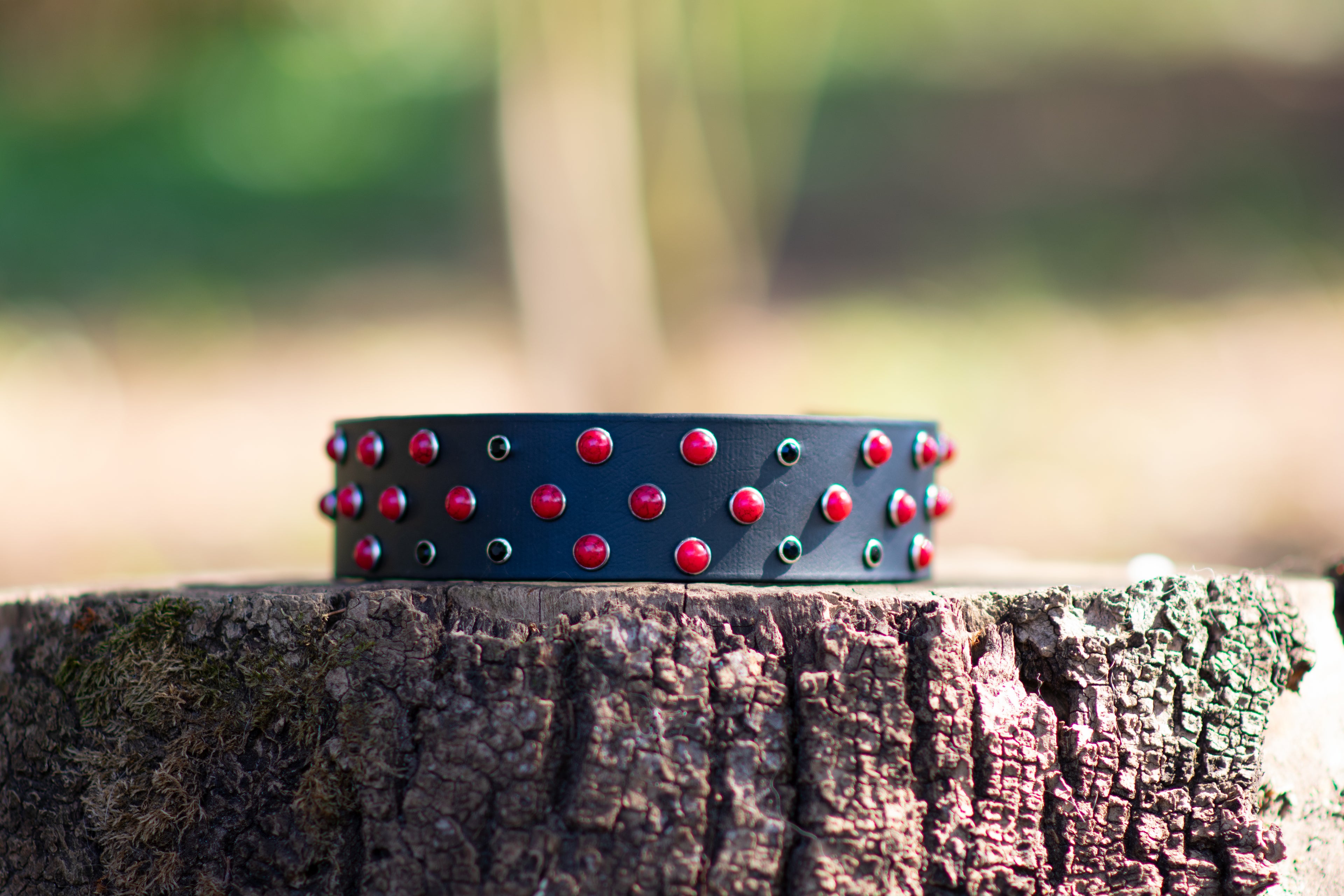 VALKA - UNIKAT    (Surprise Halsband)